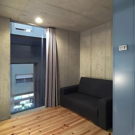 Apartment Feels Like Breiner 310 Design Modern Flats *