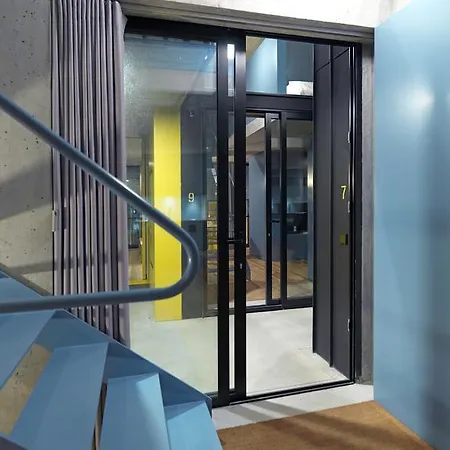 Feels Like Breiner 310 Design Modern Flats * פורטו