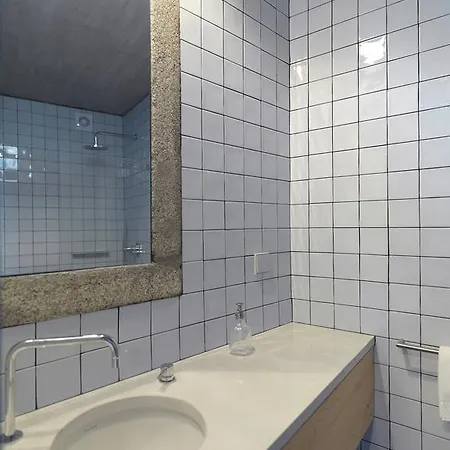 Feels Like Breiner 310 Design Modern Flats * פורטו