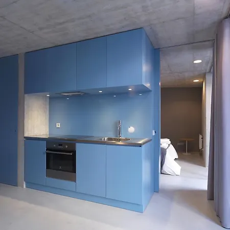 Feels Like Breiner 310 Design Modern Flats *